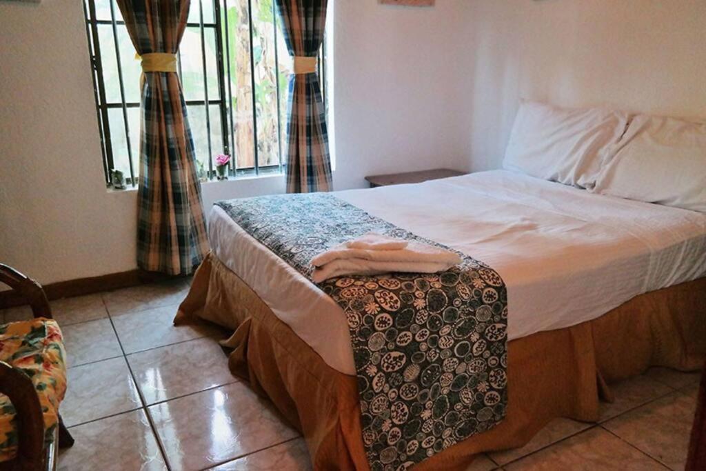 Hotel Lulu Beach Corn Island Esterno foto