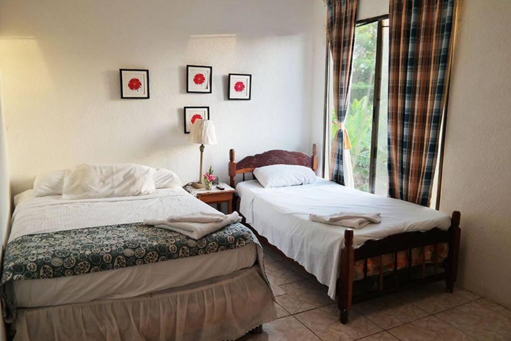 Hotel Lulu Beach Corn Island Esterno foto