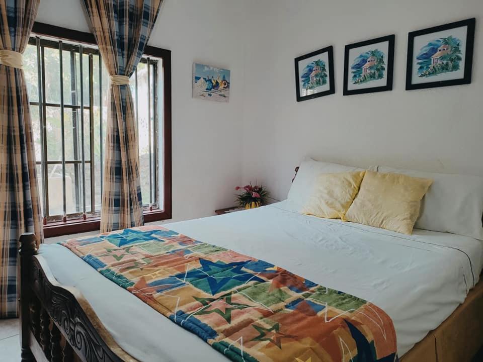 Hotel Lulu Beach Corn Island Esterno foto