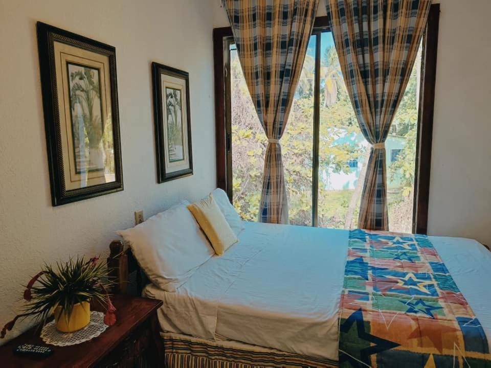 Hotel Lulu Beach Corn Island Esterno foto